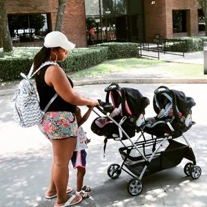 Baby Trend BoyGirl twin Car seats and Stroller